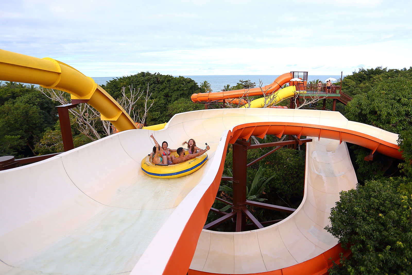 Arraial d'Ajuda Eco Parque, toboáguas em meio à natureza