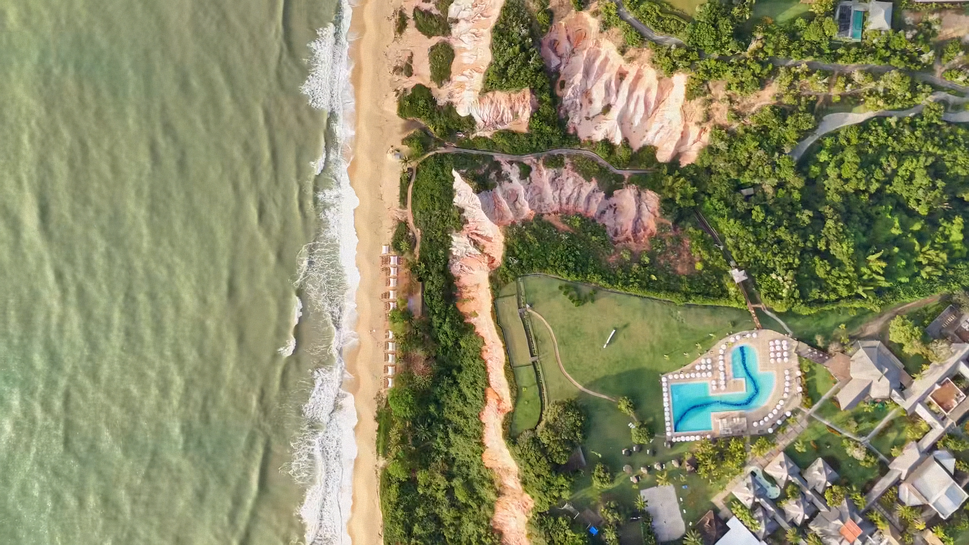 Vídeo: como funciona sua chegada ao Club Med Trancoso